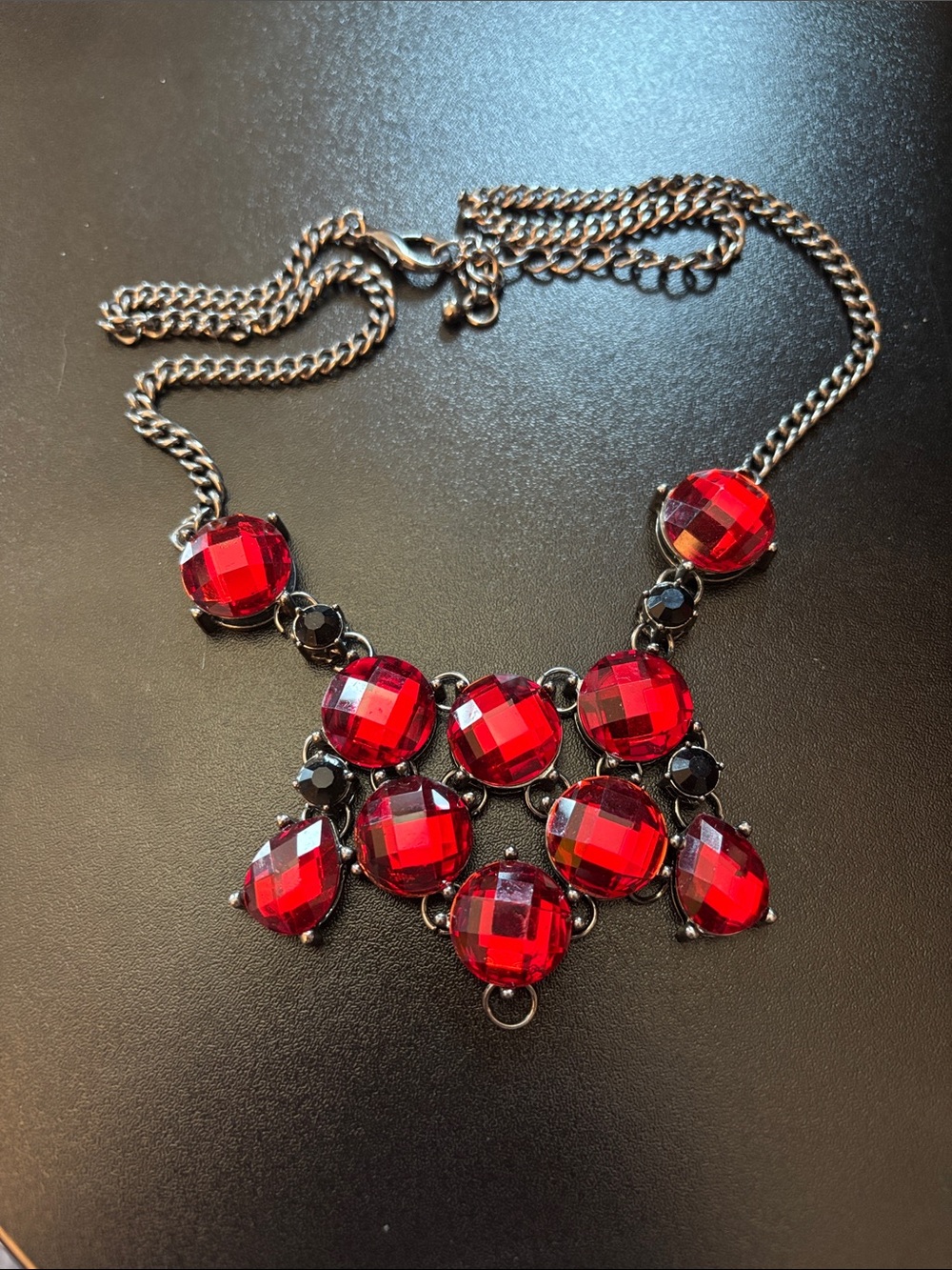 3/$15 - Red Crystal Statement Necklace - Womens Fashion Jewelry